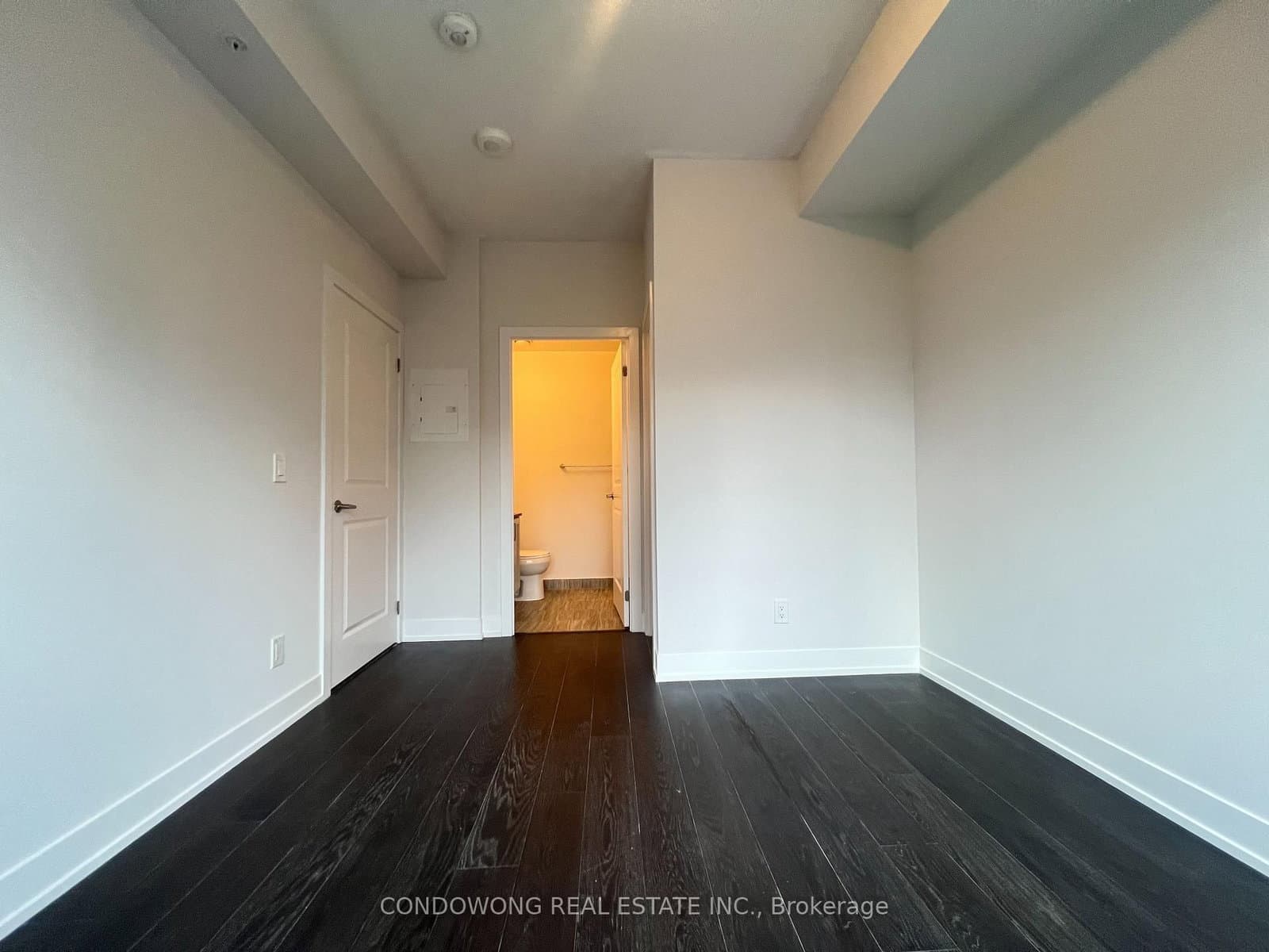 7 Kenaston Gardens, Unit 325 - Image 5