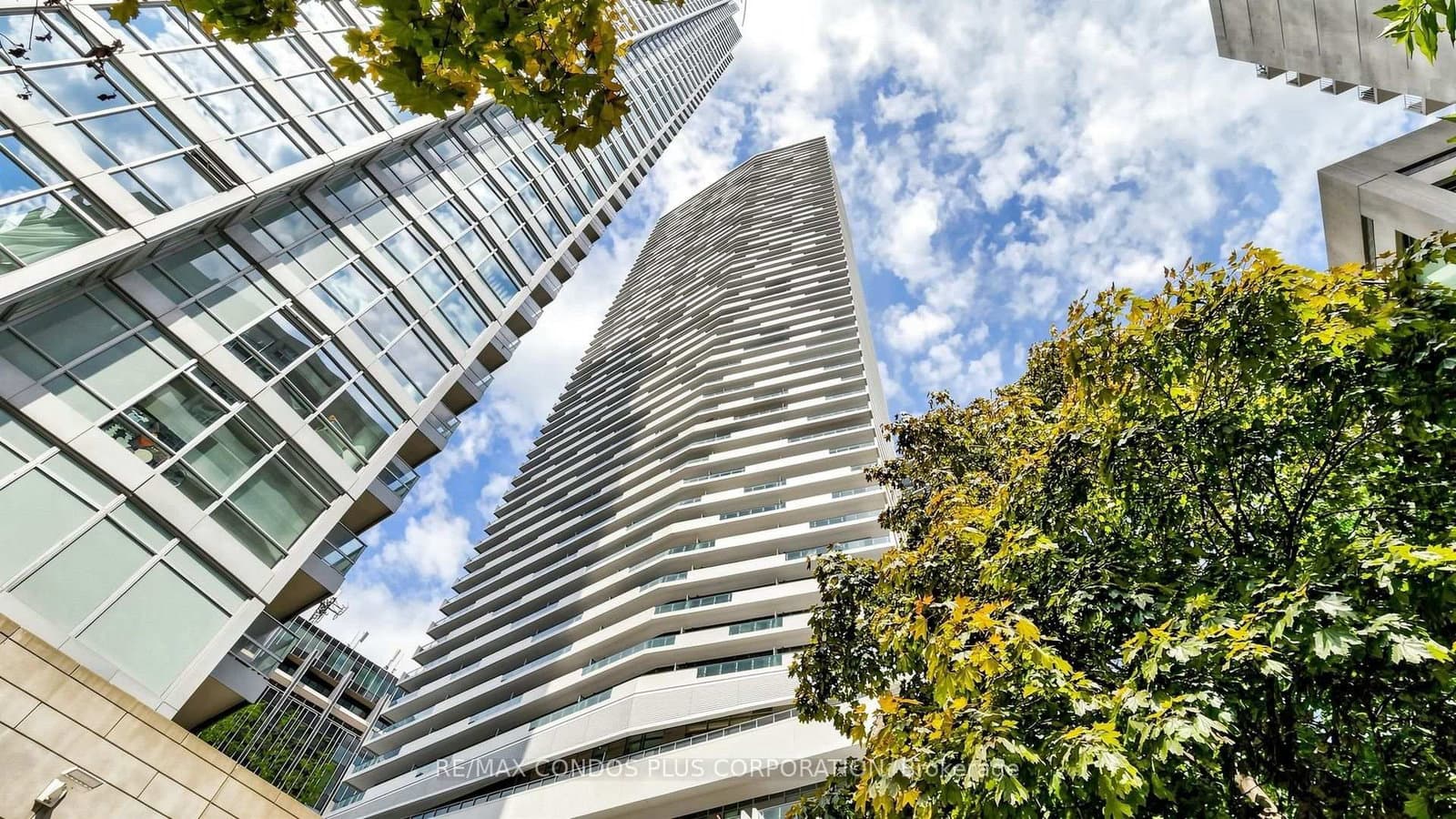 2221 Yonge Street, Unit 506 - Image 2