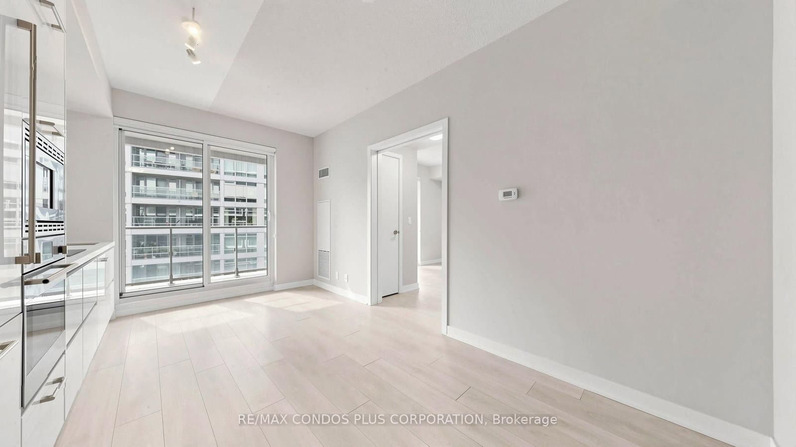 2221 Yonge Street, Unit 506 - Image 5