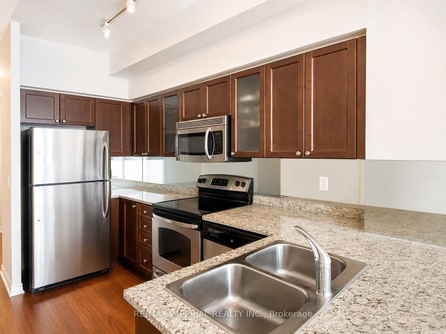761 Bay Street, Unit 3304 - Image 4