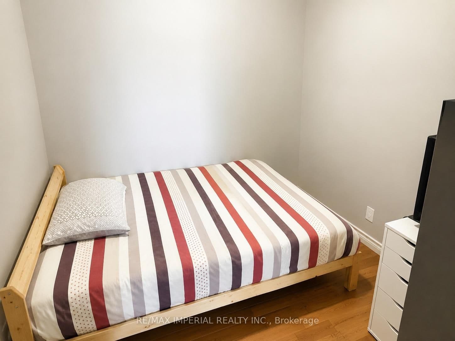 761 Bay Street, Unit 3304 - Image 5