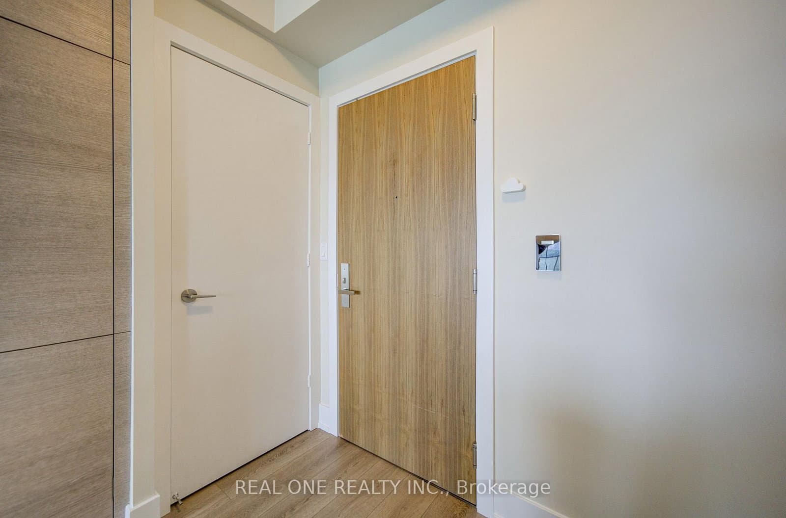 200 Bloor Street W, Unit 1808 - Image 6