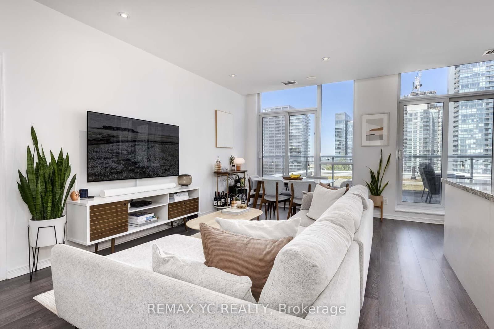 352 Front Street W, Unit PH09 - Image 6