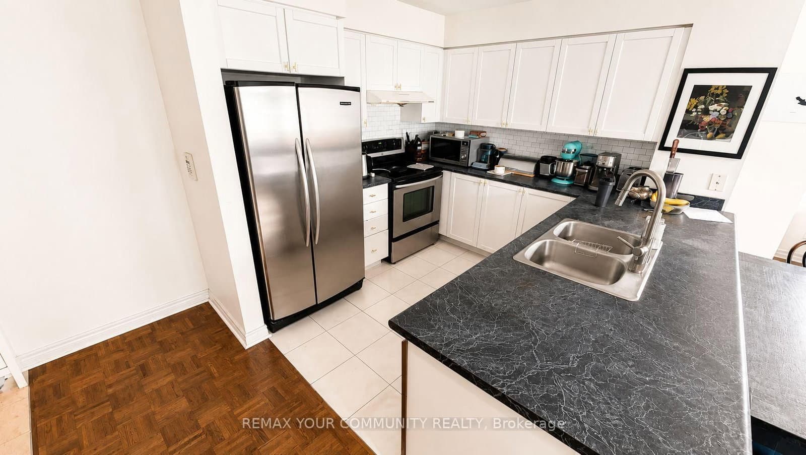 23 Hollywood Avenue, Unit 3310 - Image 5
