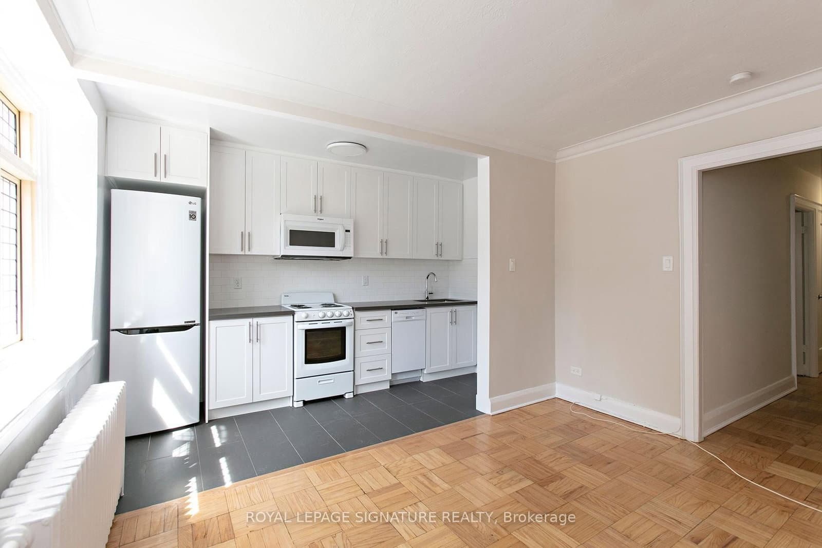394 Avenue Road, Unit 201-C - Image 4