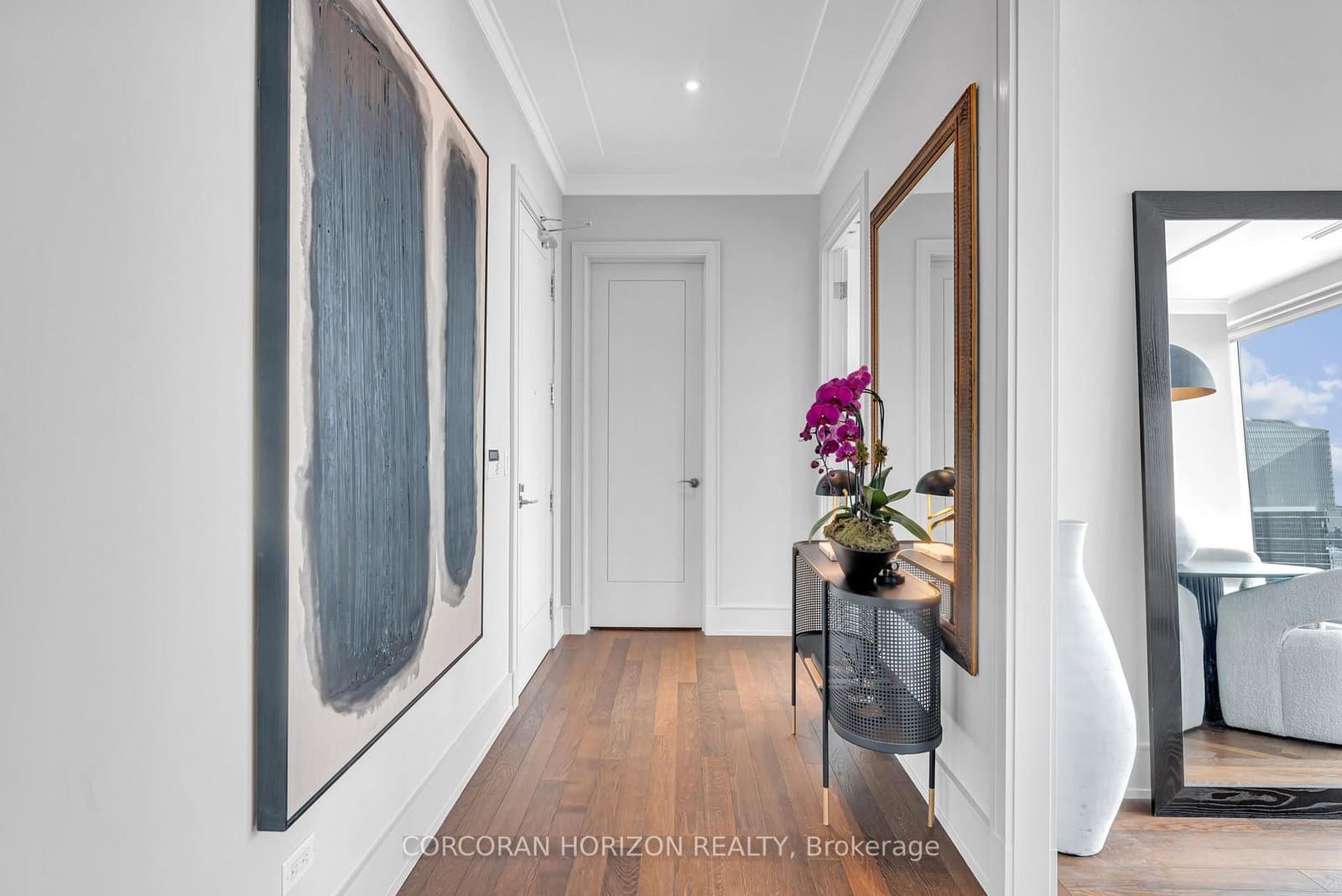 183 Wellington Street W, Unit 3303 - Image 5