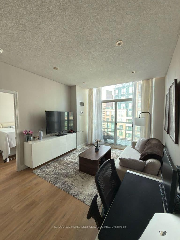 509 Beecroft Road, Unit PH09 - Image 2