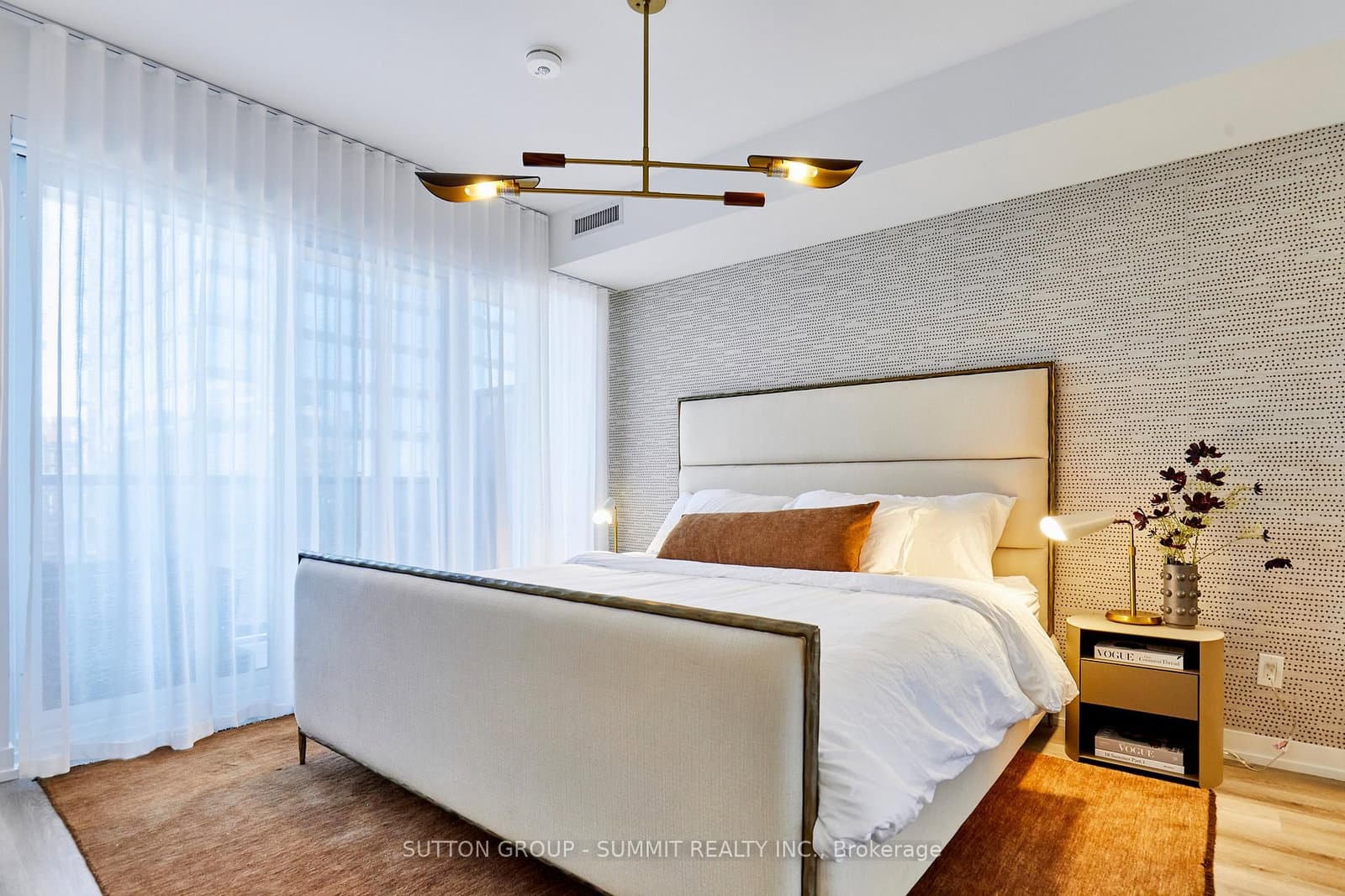 771 YONGE Street, Unit 2501 - Image 4