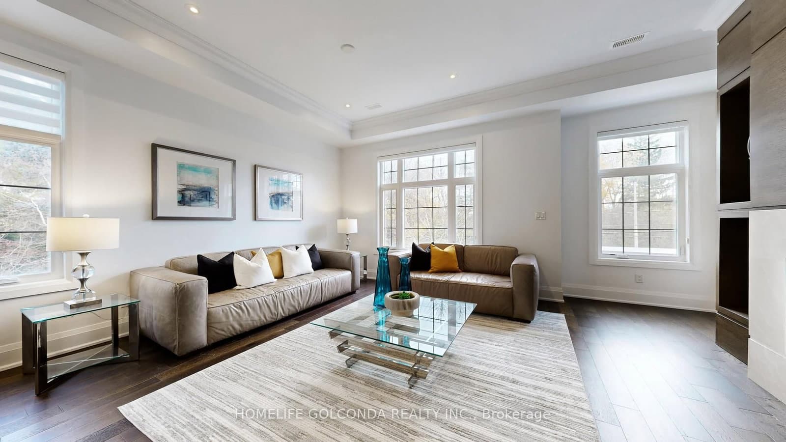 2466B Bayview Avenue - Image 3