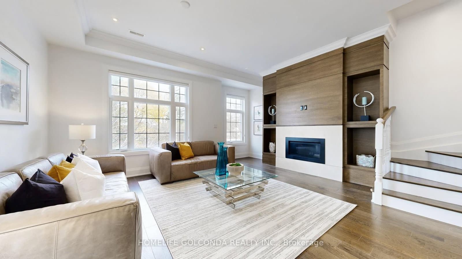 2466B Bayview Avenue - Image 5