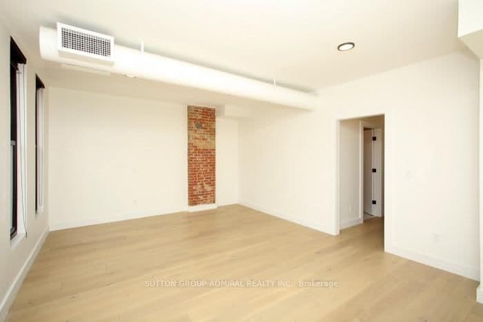535 Yonge Street, Unit 3rd Flr - Image 4