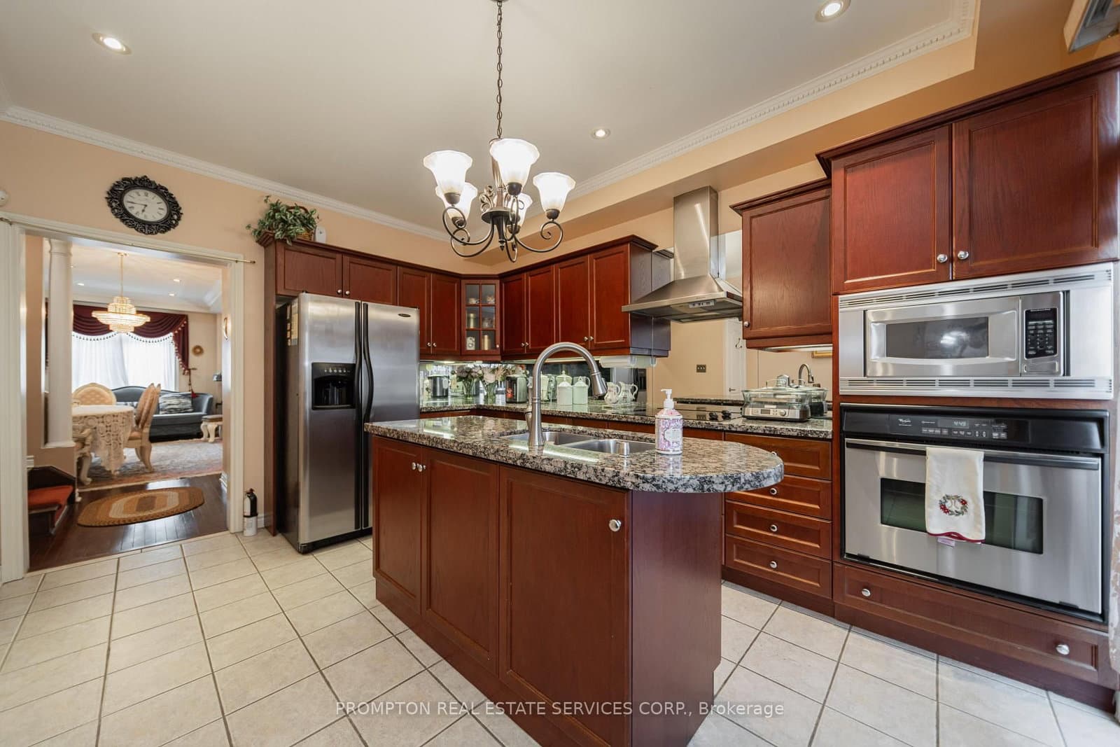 25 Routliffe Lane - Image 3