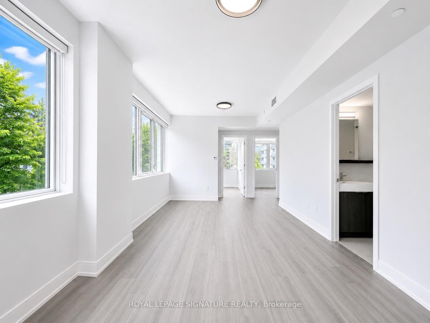 664 Spadina Avenue, Unit 204