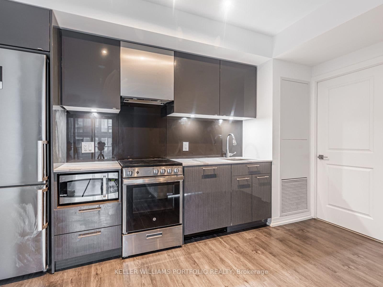251 Jarvis Street, Unit 1633 - Image 6