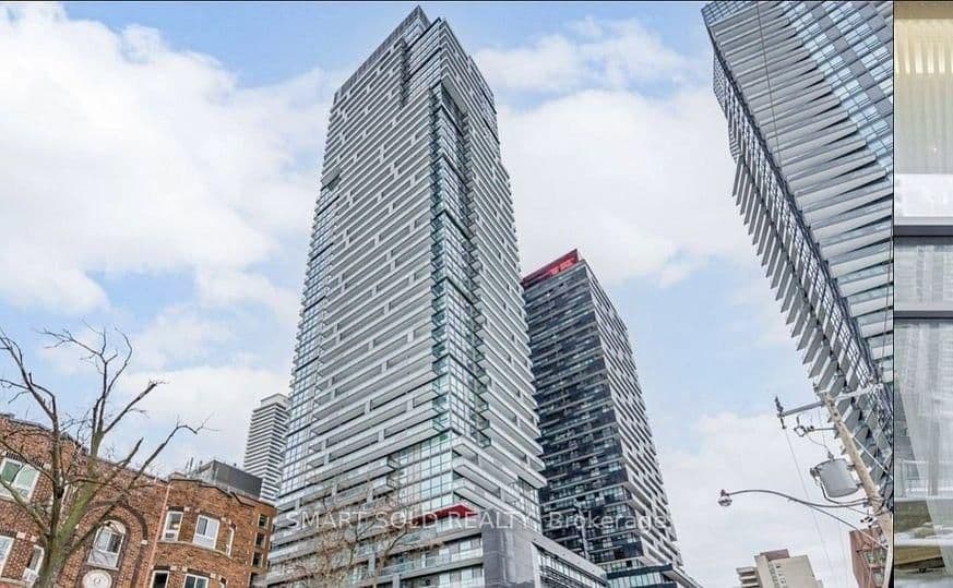 #505 - 39 Roehampton Avenue