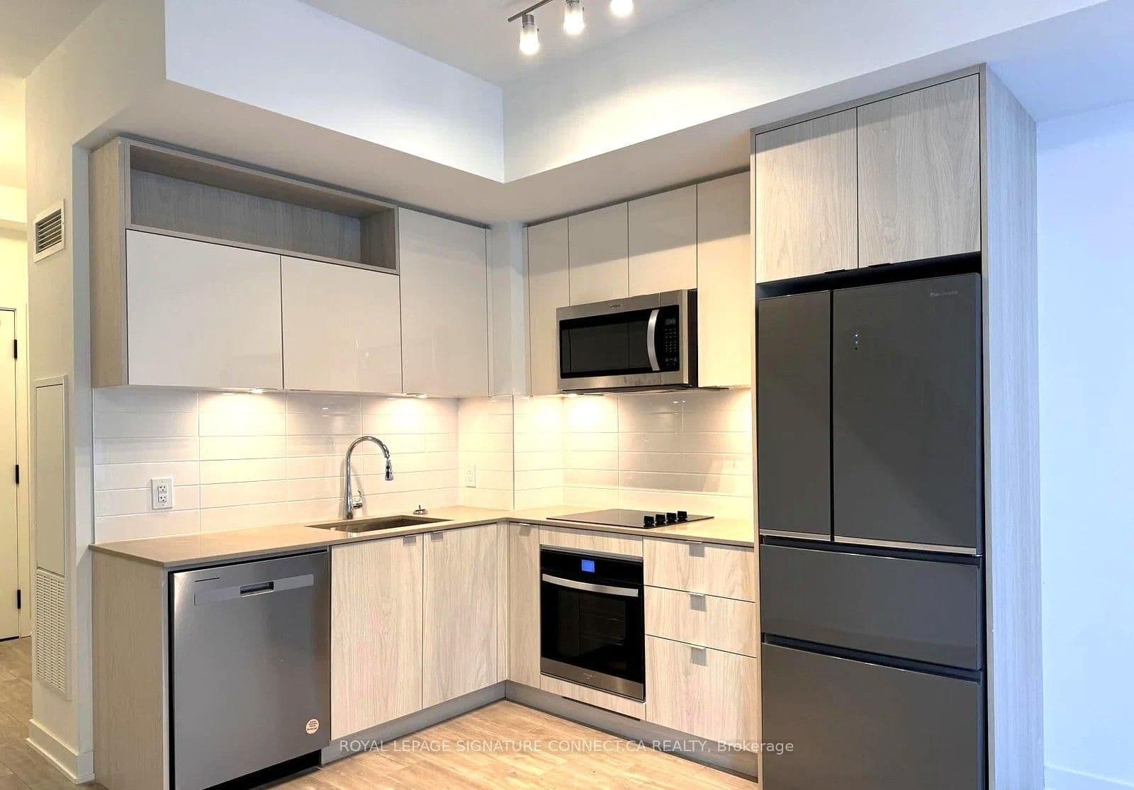 60 Princess Street, Unit 109 - Image 2