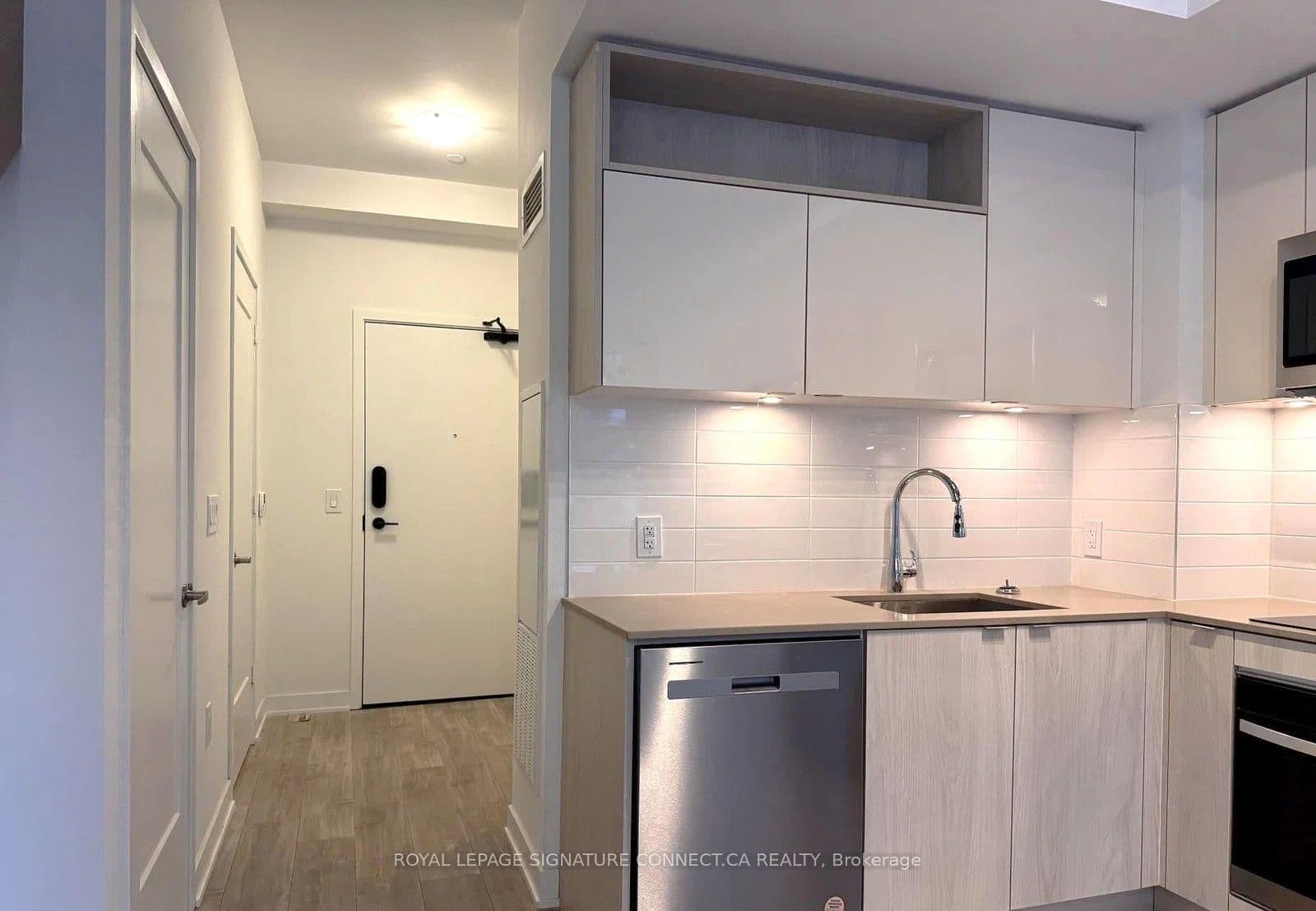 60 Princess Street, Unit 109 - Image 4