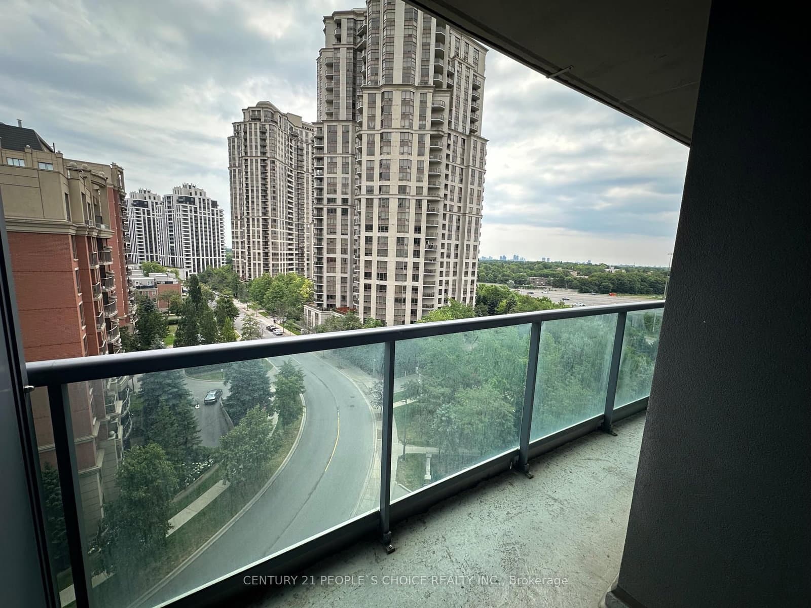 30 Harrison Garden Boulevard, Unit 1012 - Image 3