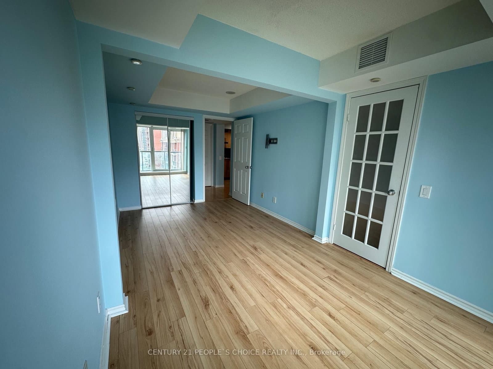 30 Harrison Garden Boulevard, Unit 1012 - Image 5