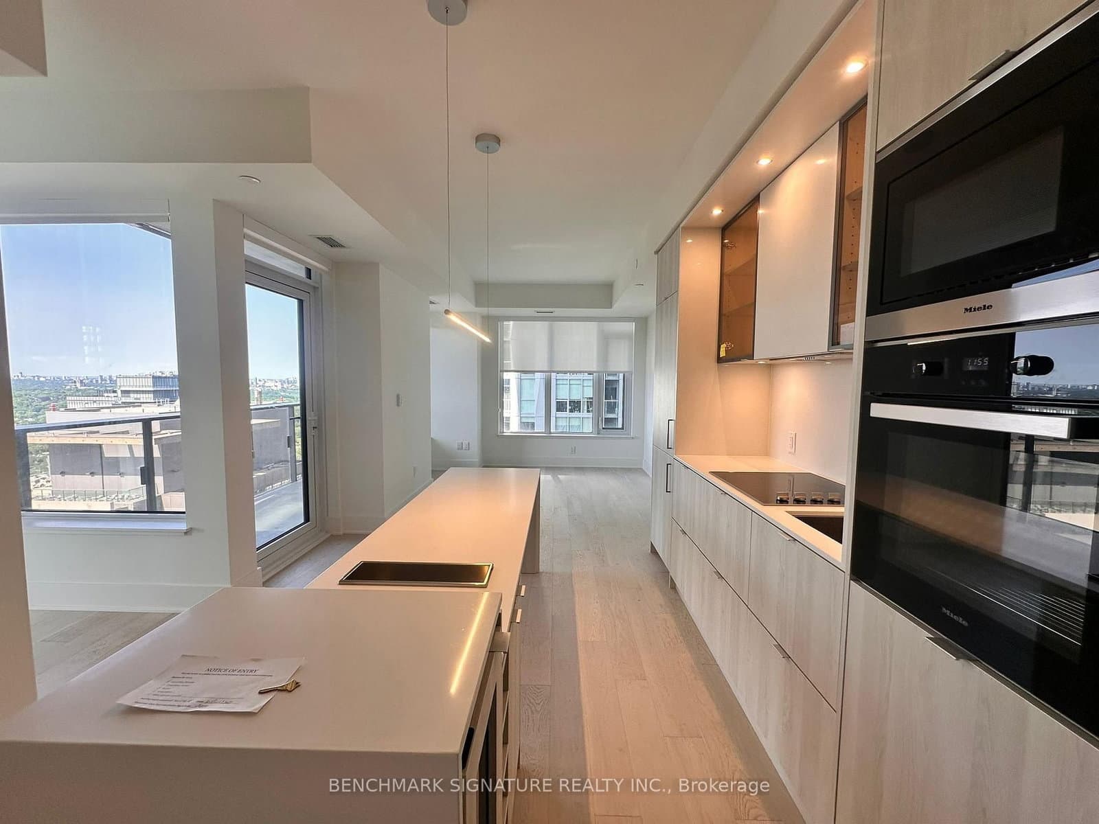 11 Yorkville Avenue, Unit 3604 - Image 2