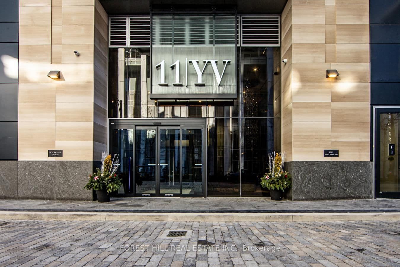 11 Yorkville Avenue, Unit 2506 - Image 2