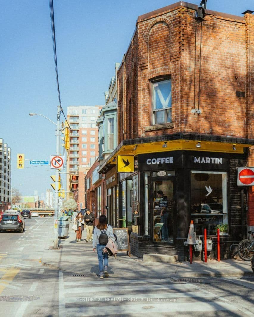 1421 Bloor Street W - Image 1