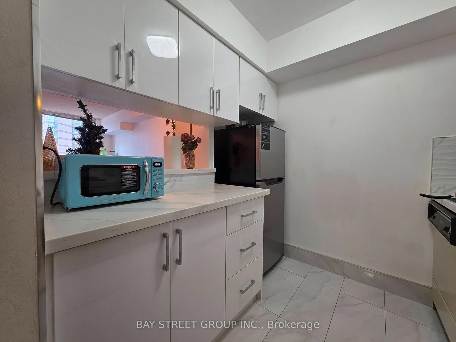 633 Bay Street, Unit 1202 - Image 6