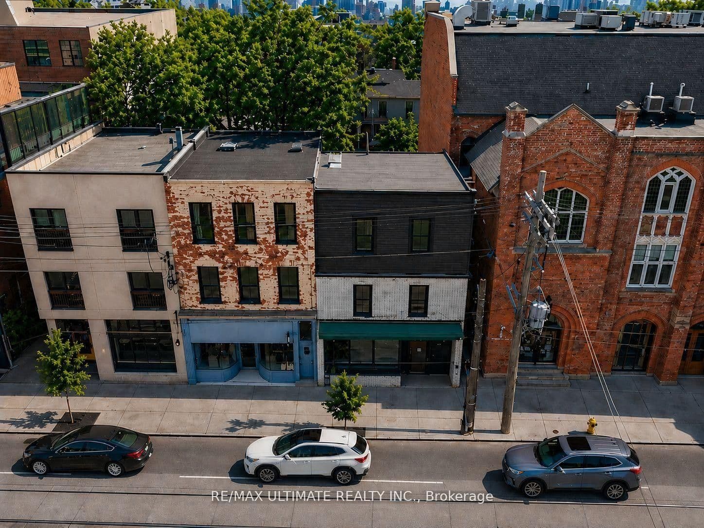 757 Queen Street W - Image 3