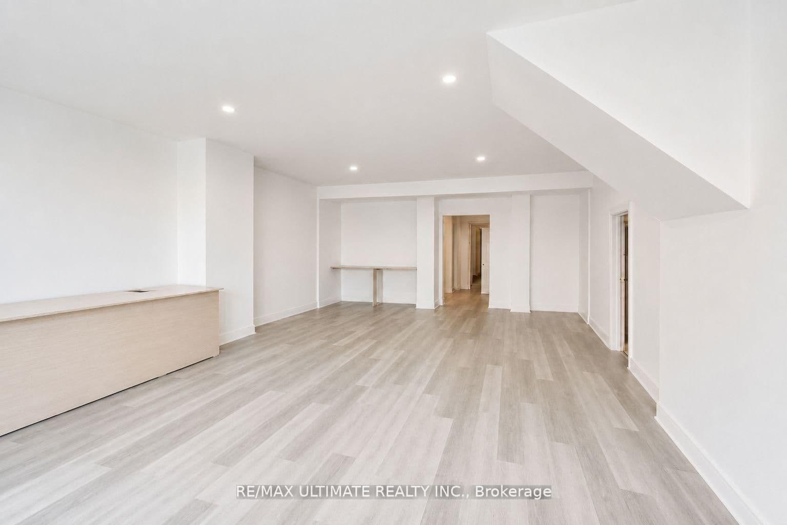 757 Queen Street W - Image 5