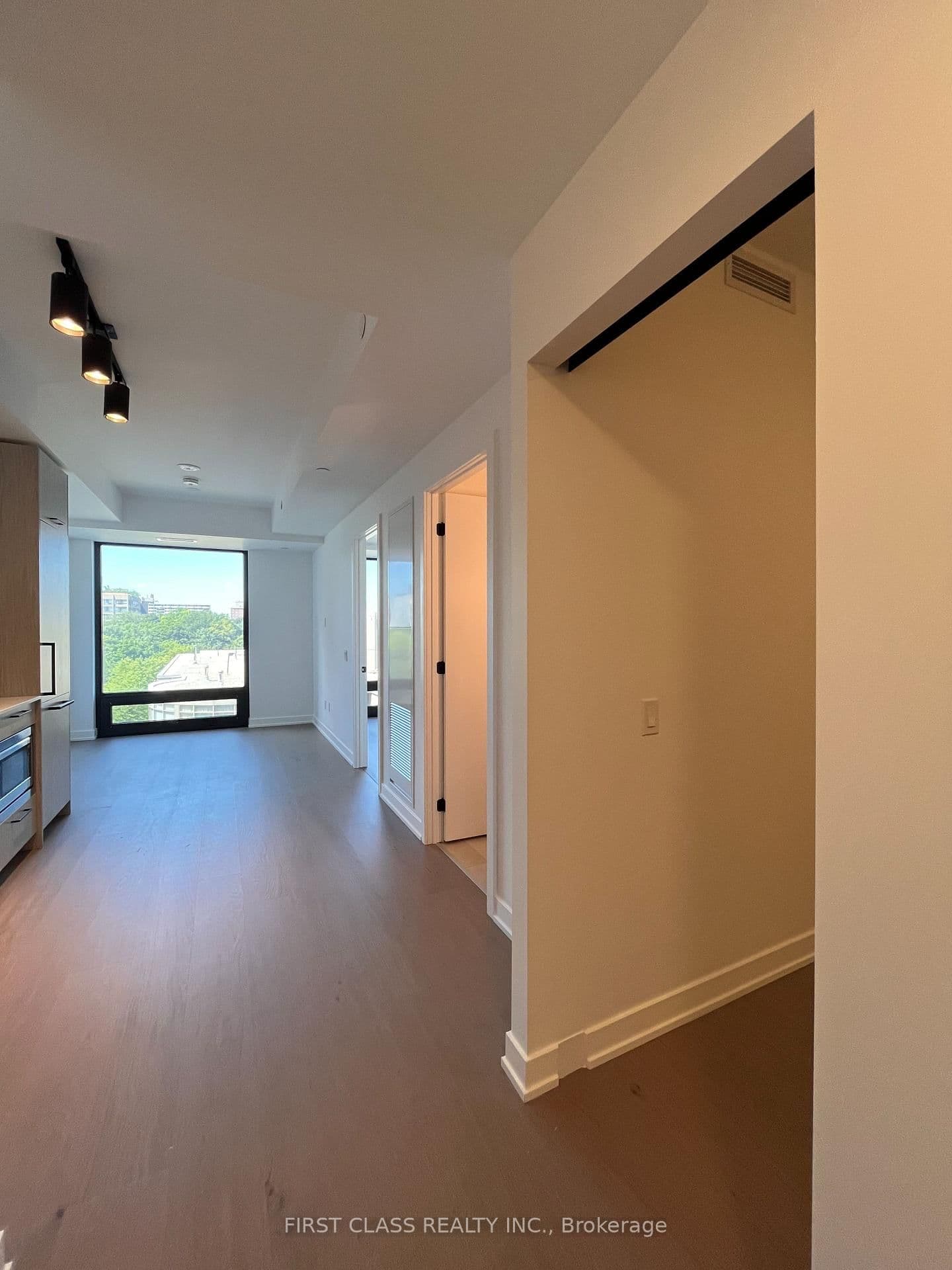 91 Montclair Avenue, Unit 908 - Image 4