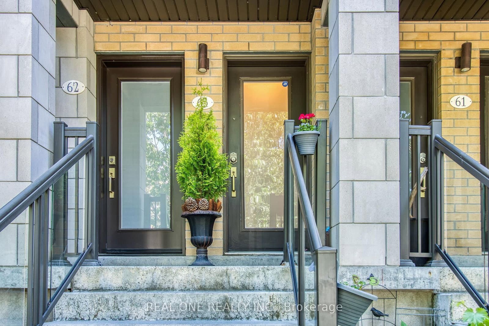 27 Eldora Avenue, Unit 63 - Image 3
