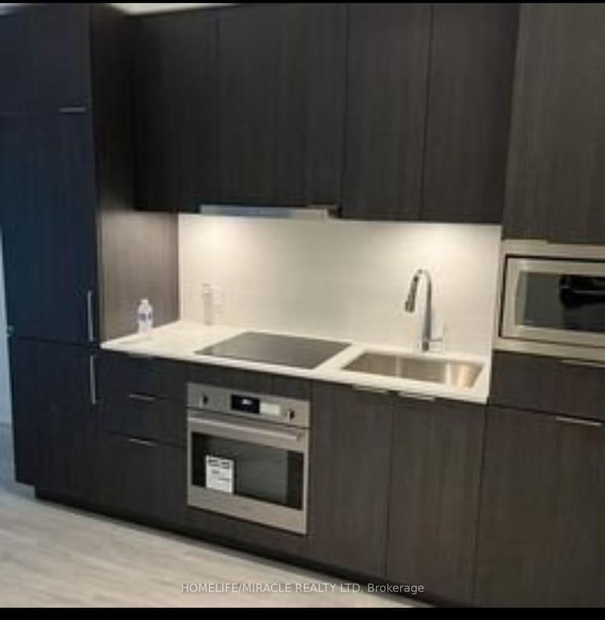 7 Golden Lion Heights, Unit N530 - Image 4