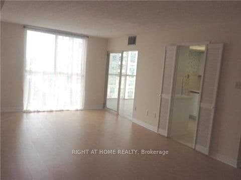 5460 Yonge Street, Unit 404 - Image 5