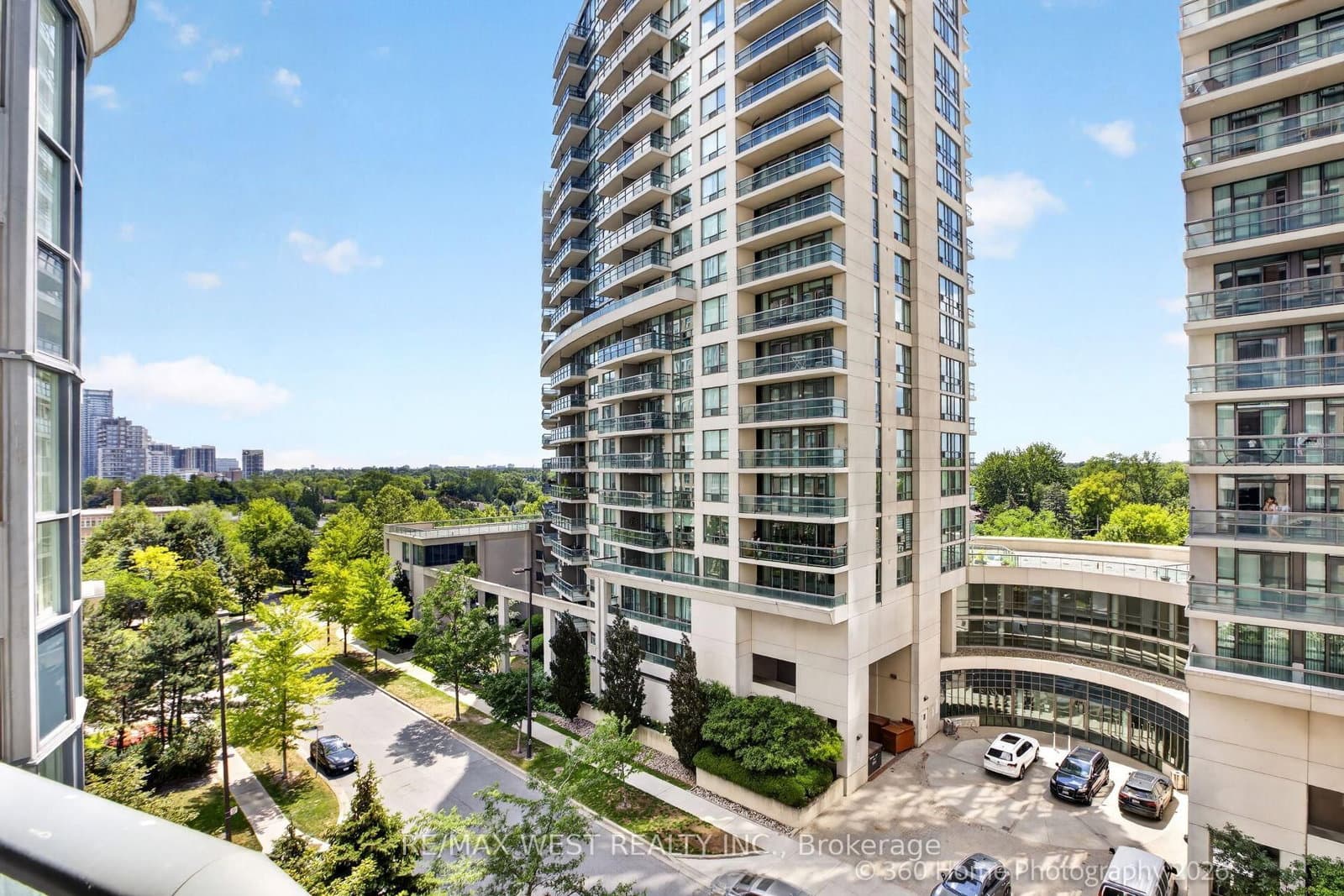 7 Lorraine Drive, Unit 706 - Image 2