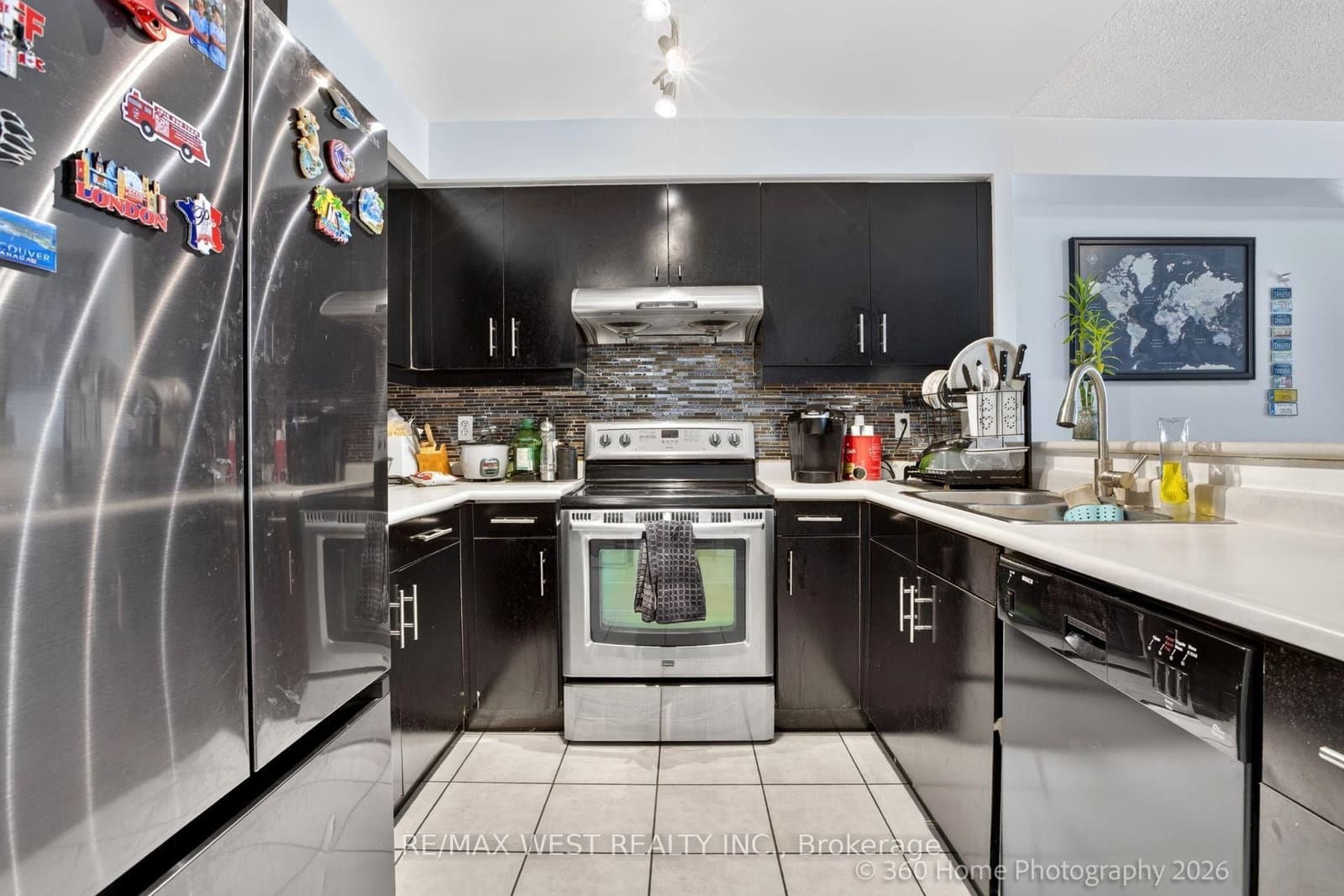 7 Lorraine Drive, Unit 706 - Image 6