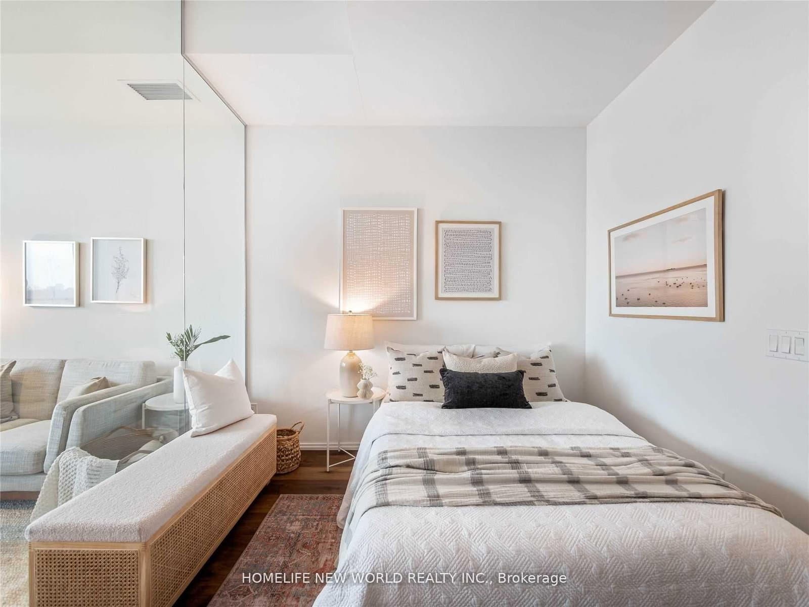 8 Hillsdale Avenue, Unit 920 - Image 4