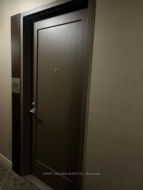 320 Tweedsmuir Avenue, Unit 209 - Image 5