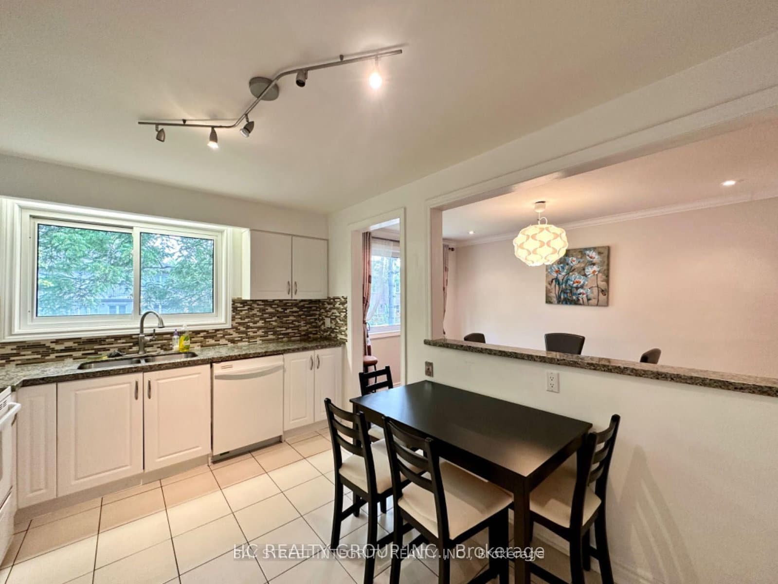 35 Lailey Crescent - Image 4