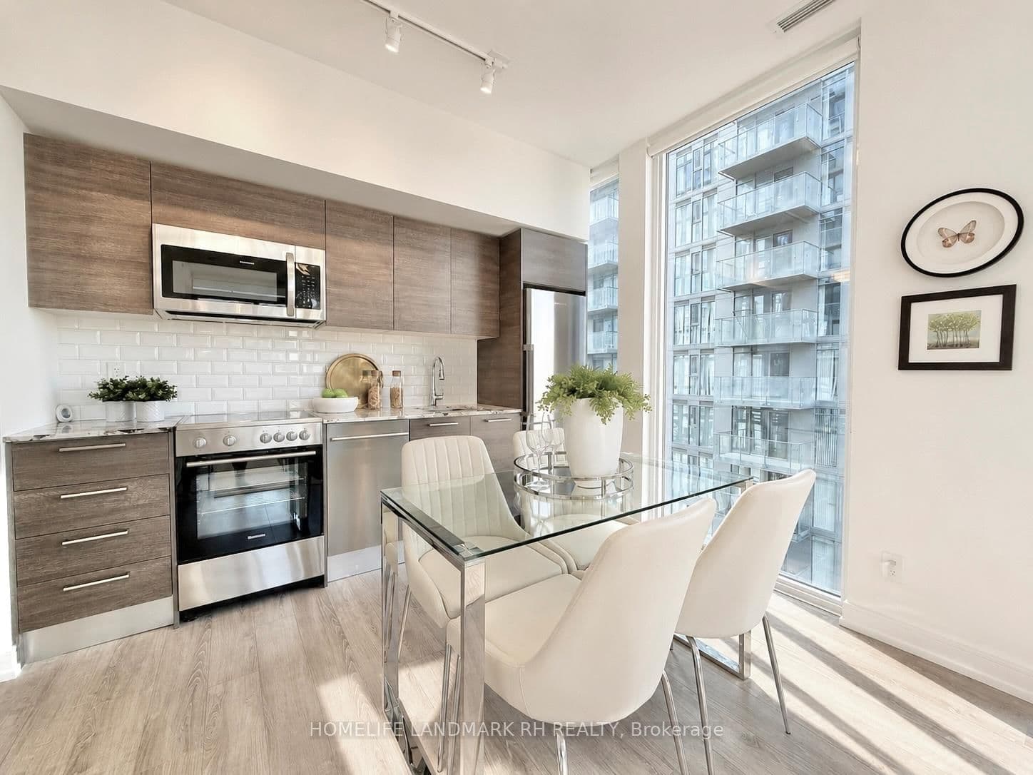 28 Wellesley Street E, Unit 1004 - Image 6