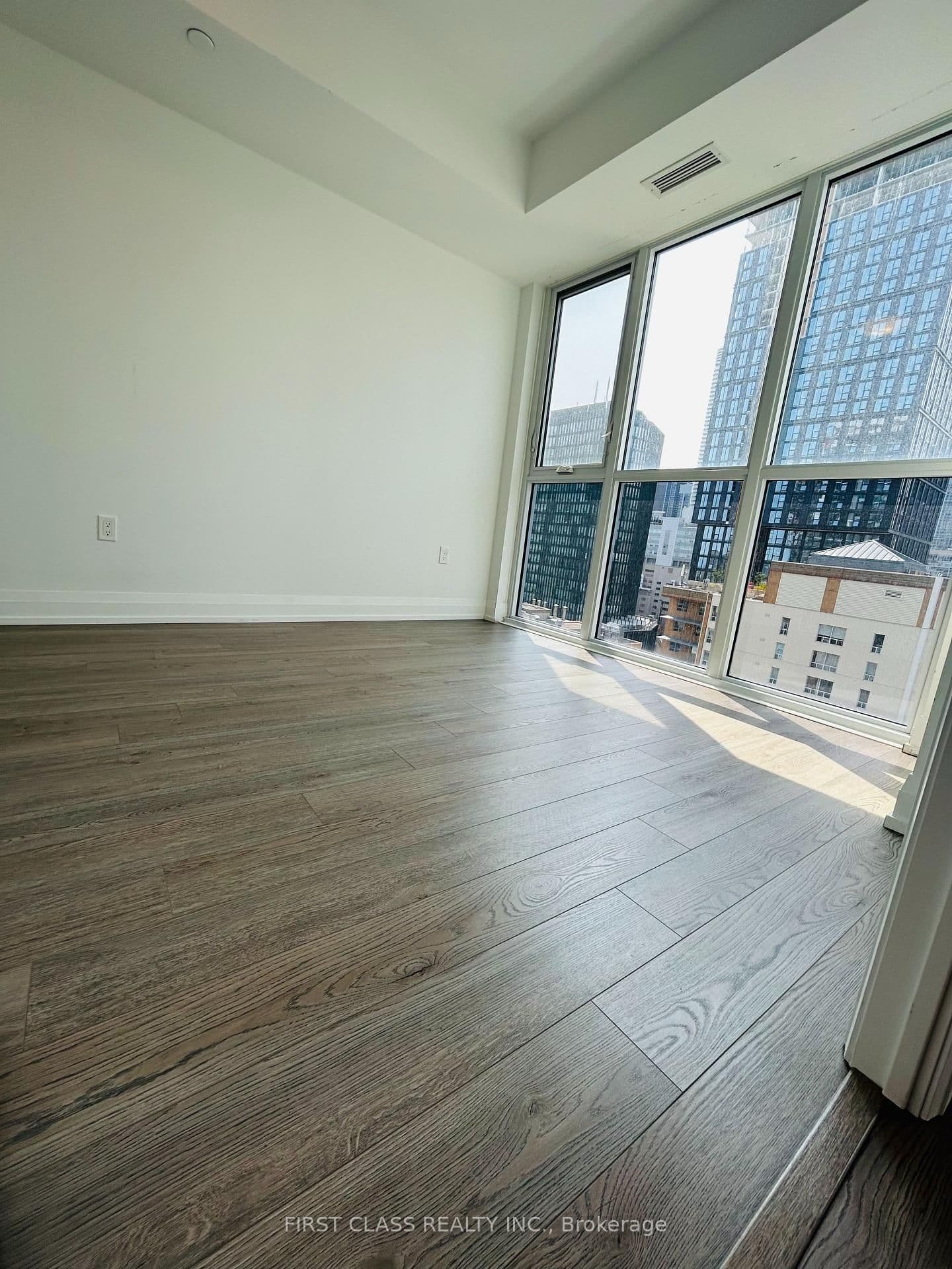 77 Mutual Street, Unit 1806 - Image 5
