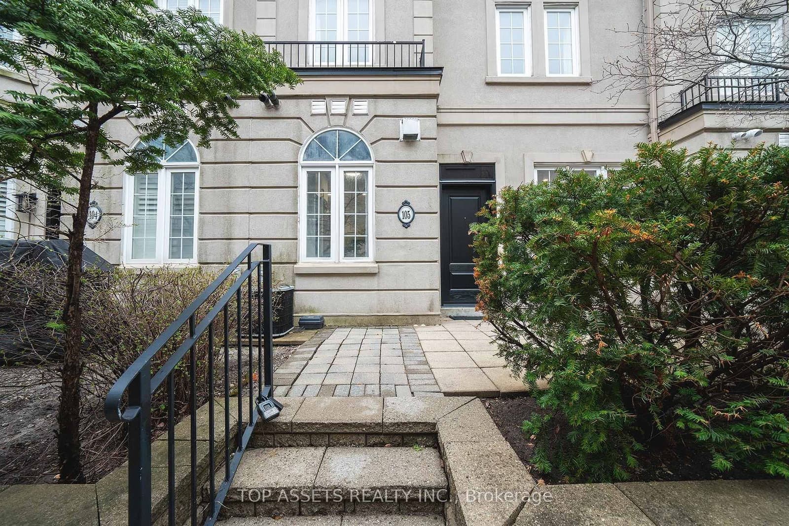 11 Everson Drive, Unit 105 - Image 1