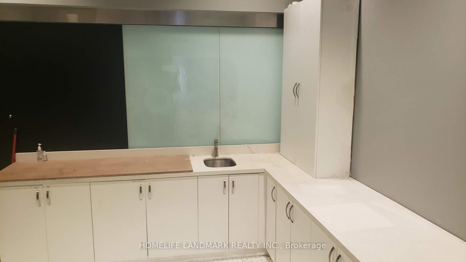 4750 Yonge Street, Unit 163 - Image 5