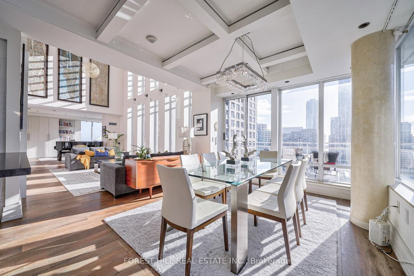 8 Colborne Street, Unit Ph2701 - Image 4