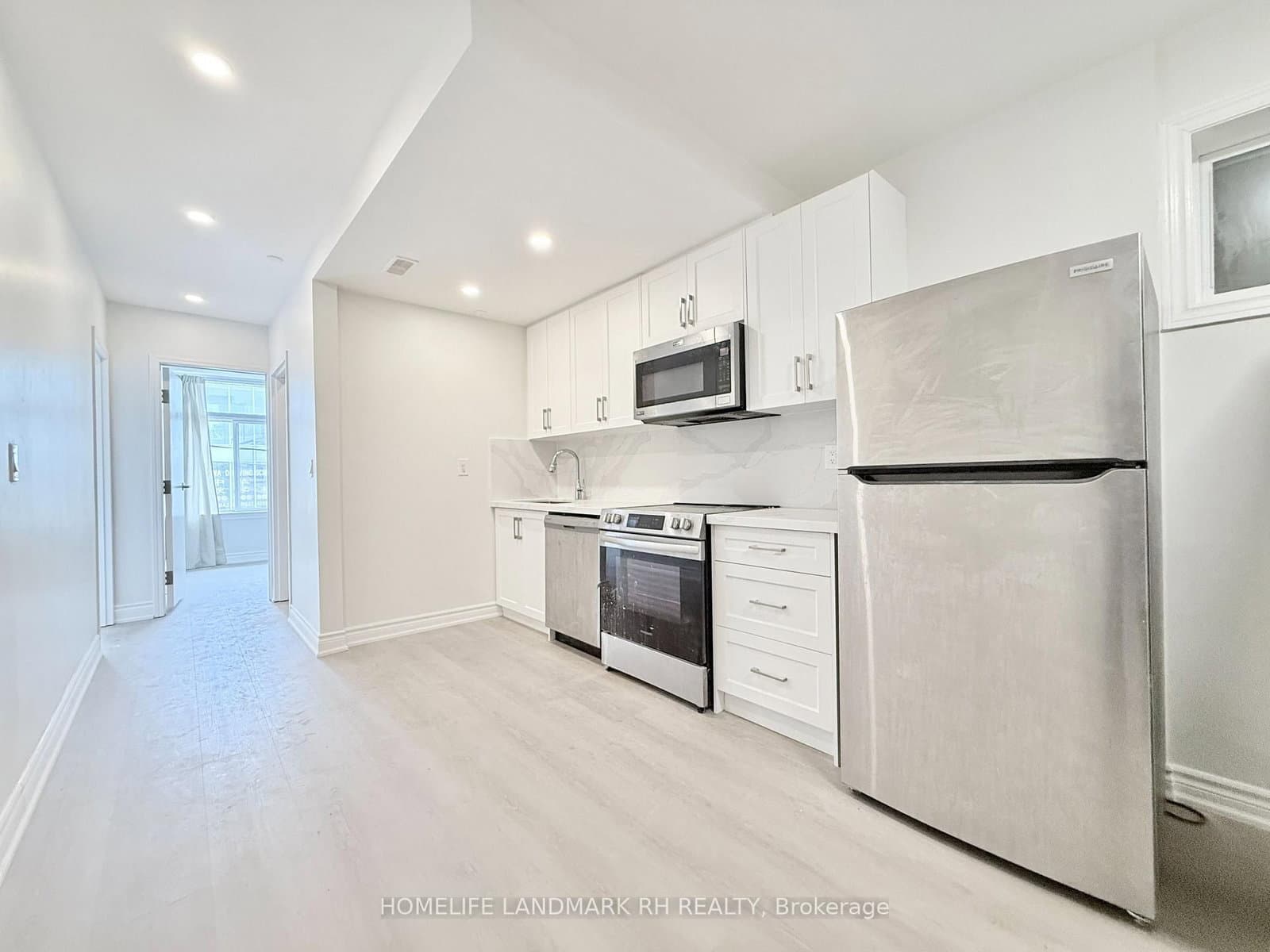 414 Dundas Street W, Unit 201 - Image 3