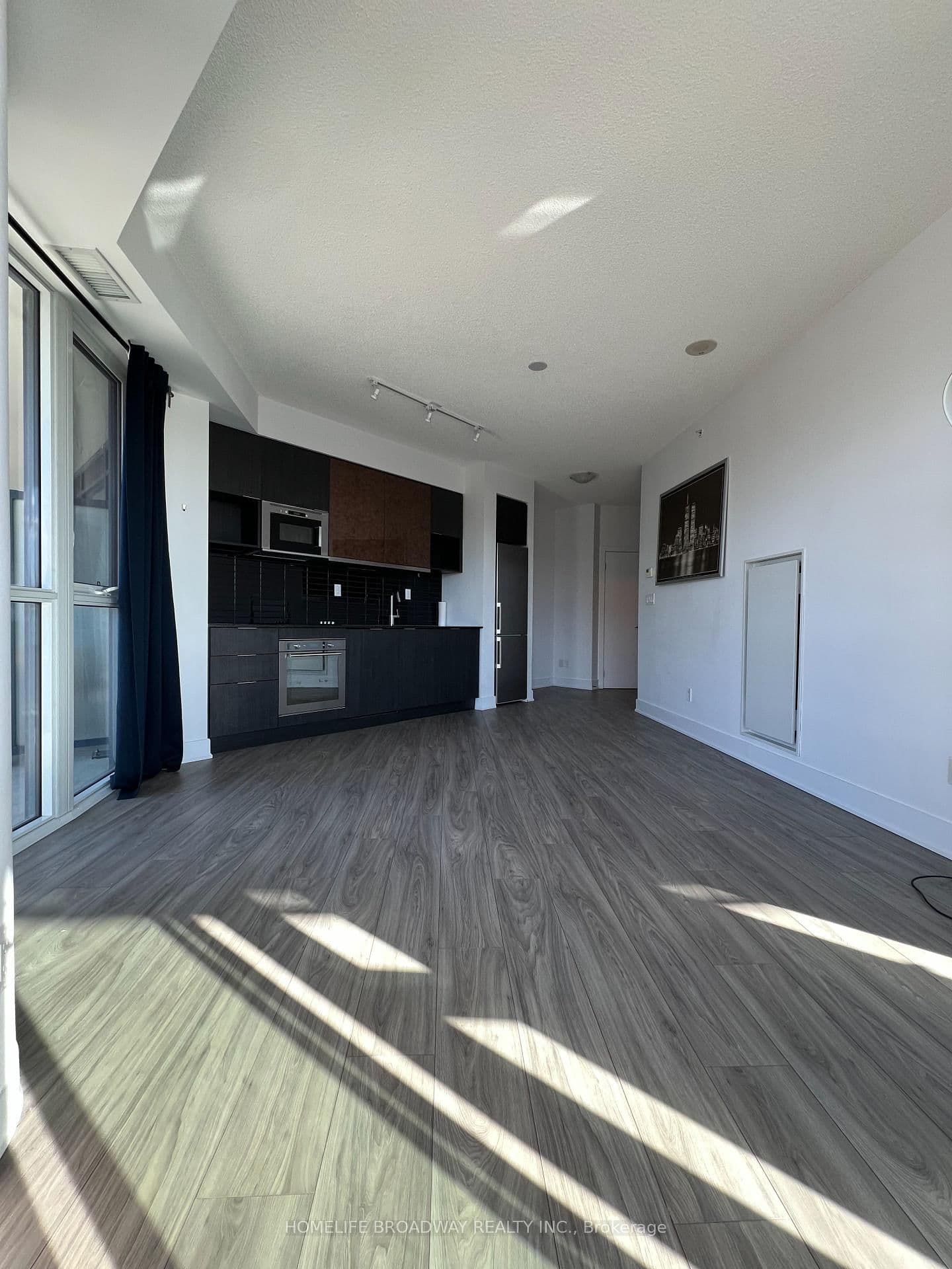 99 The Donway W, Unit 304 - Image 4