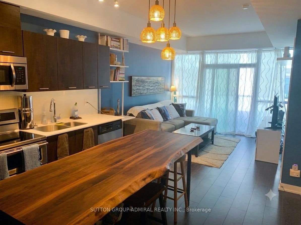 20 Bruyeres Mews, Unit 217 - Image 3