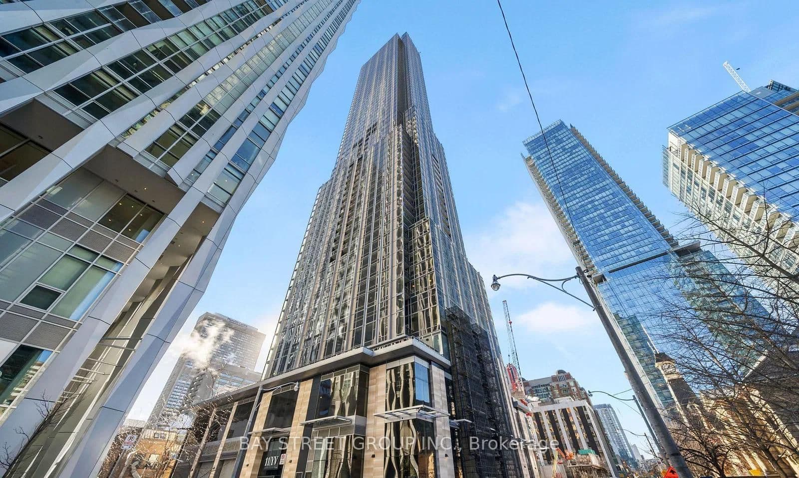 11 Yorkville Avenue, Unit 6006 - Image 1