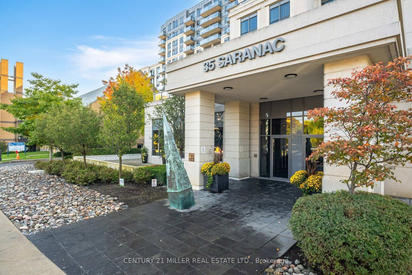 35 Saranac Boulevard, Unit Ph08 - Image 3