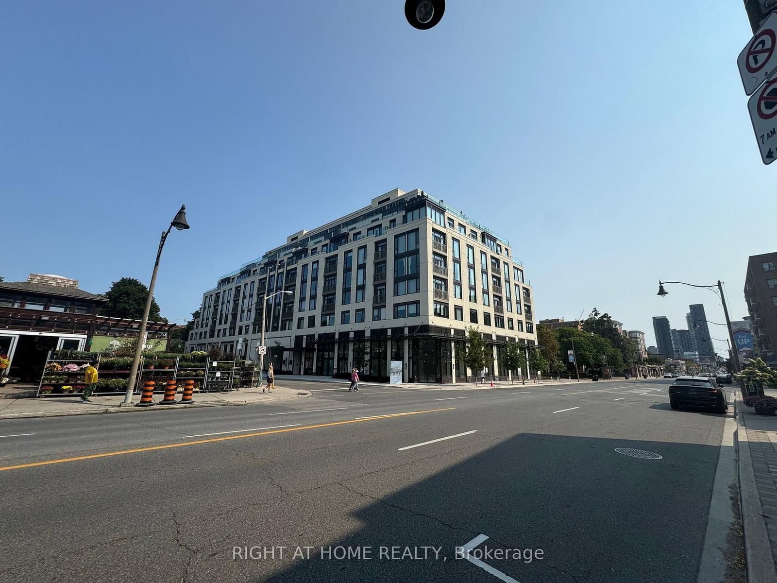 3 Strathgowan Avenue, Unit 326 - Image 1
