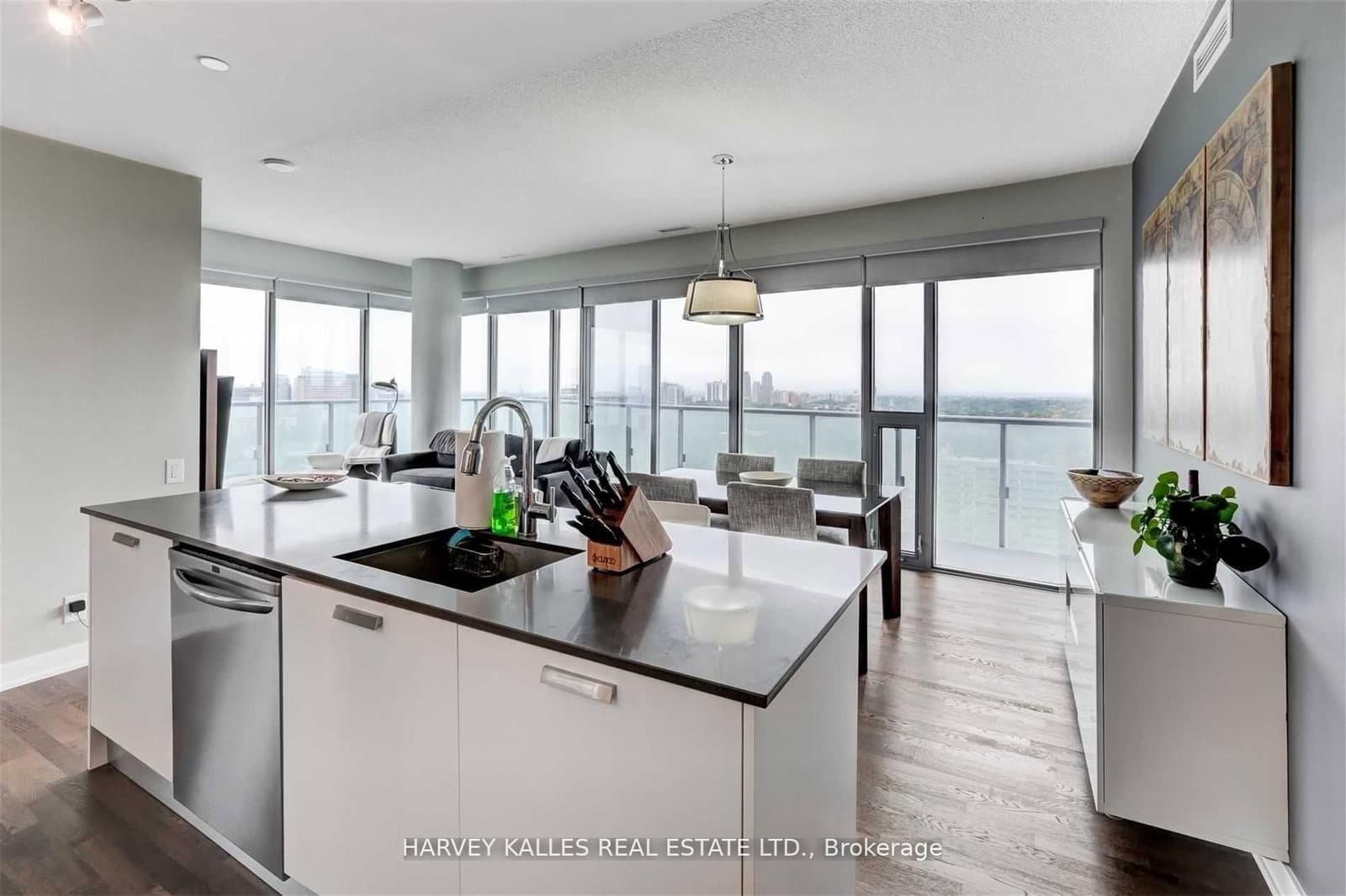 1815 Yonge Street, Unit 2502 - Image 5